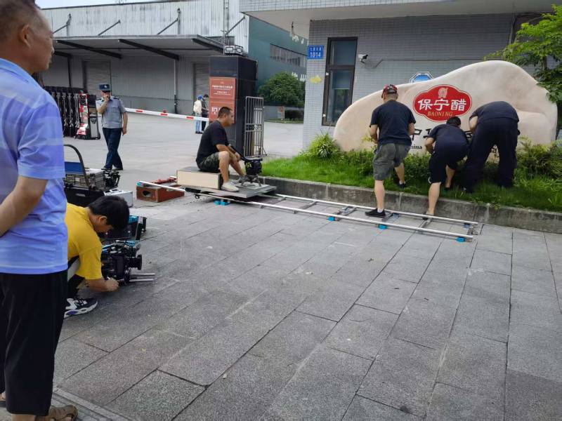 玉树广告片拍摄公司核心优势：全流程服务，让品牌广告片省心更出彩
